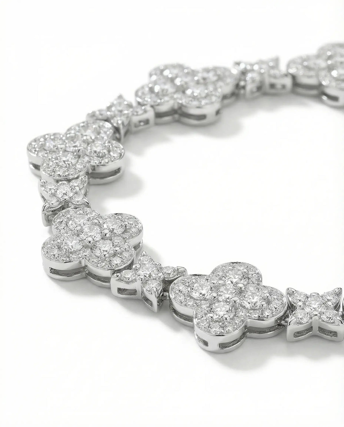 10MM Fortuna Clover Bracelet